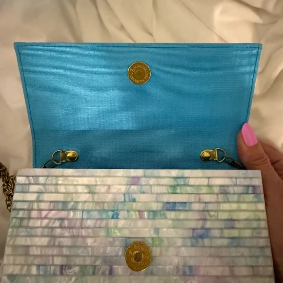 💜🩵RARE FIND!!! Kurt Geiger London Party Eagle Clutch With Removable Chain NWT 🩵💜 - Picture 9 of 12